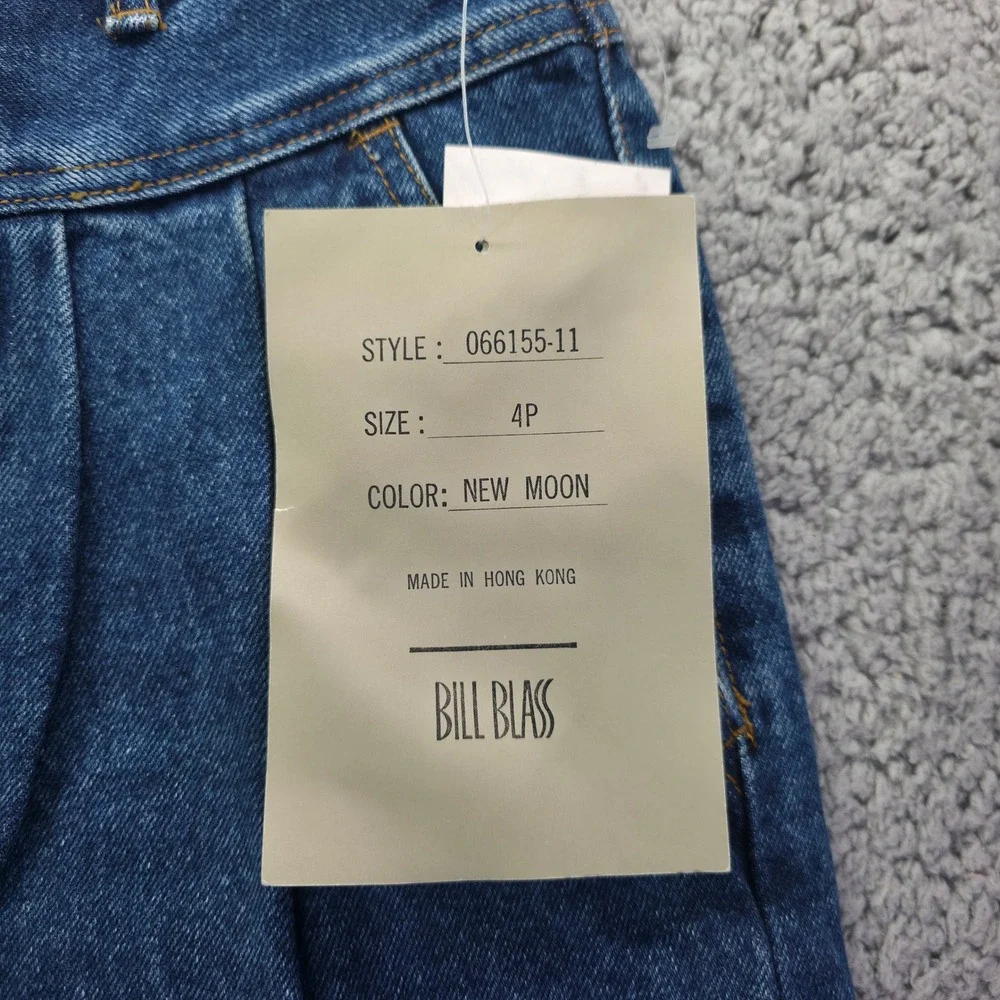 Vintage Bill Blass Petites High Waisted Pleated Tapered Jeans 4P New Moon 066155